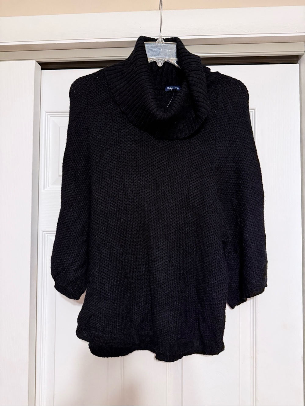 Brand New Splendid Black Cowl Neck Sweater - Size Medium